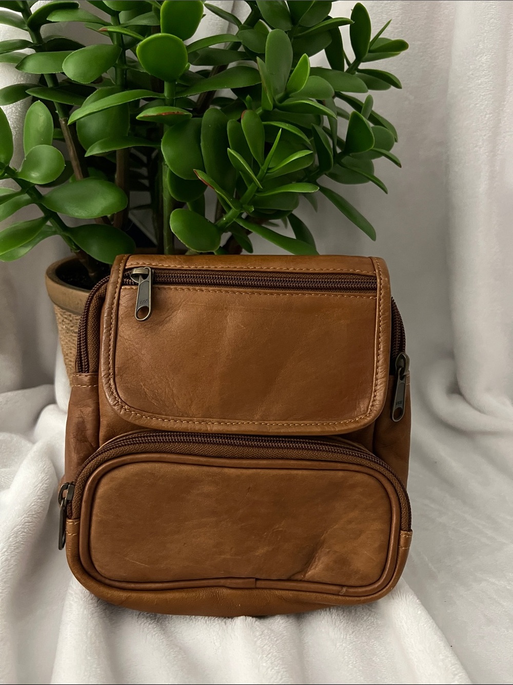 Men's Camel Leather Belt Bag with Multiple Zip Pockets